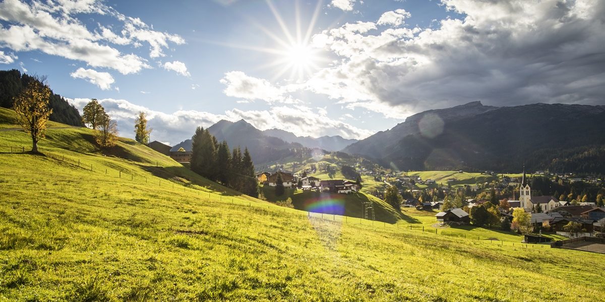 auenhuette-kleinwalsertal-herbst-wandern