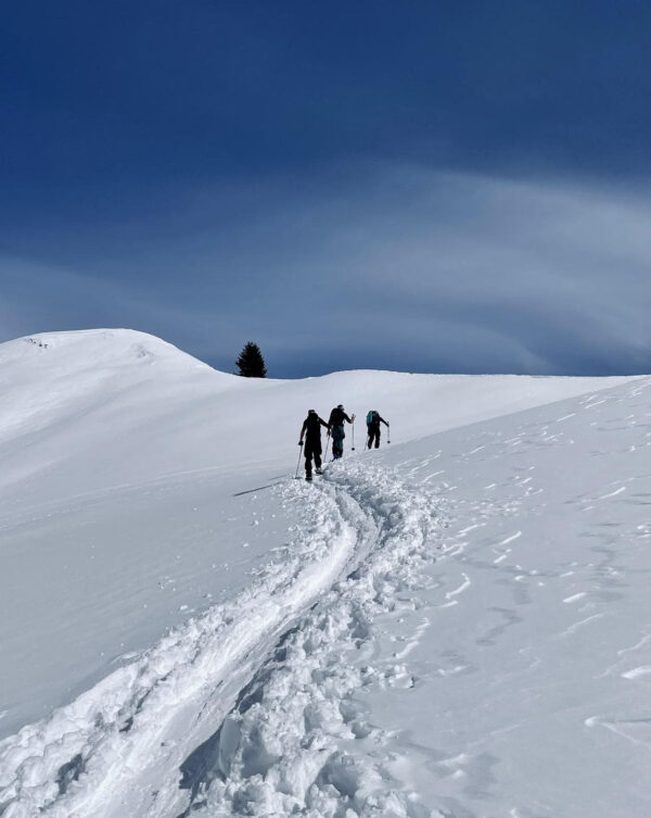 Auenhütte Kleinwalsertal Berggipfel Skitour