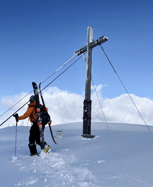 Auenhütte Kleinwalsertal Berggipfel Skitour